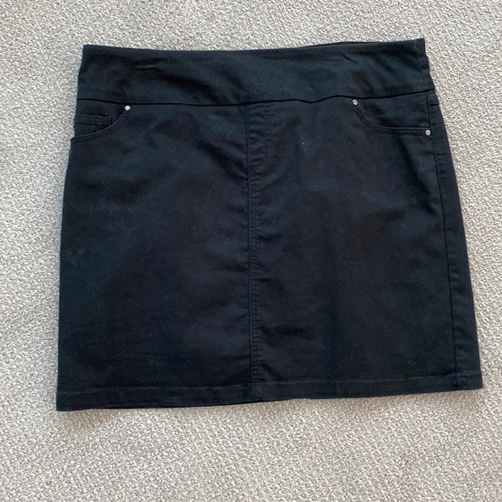 S.C. & Co. Skort
